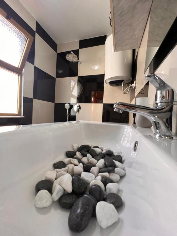 Alea1 Apartment 티라나 외부 사진